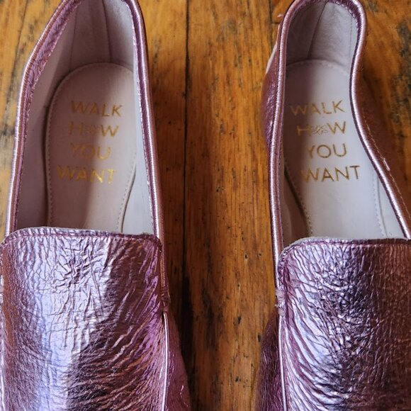 ZVELLE V Metallic Pink Crinkle Leather Moccasin Loafers - Picture 11 of 14